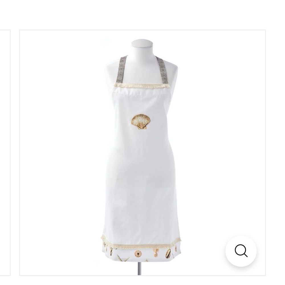 NWT White Apron with Coastal Design